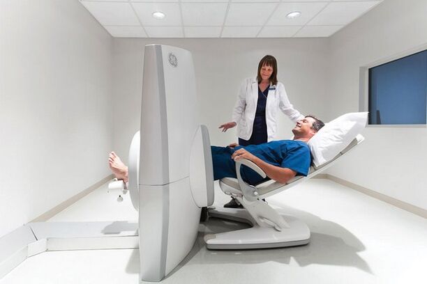 MRI kolana